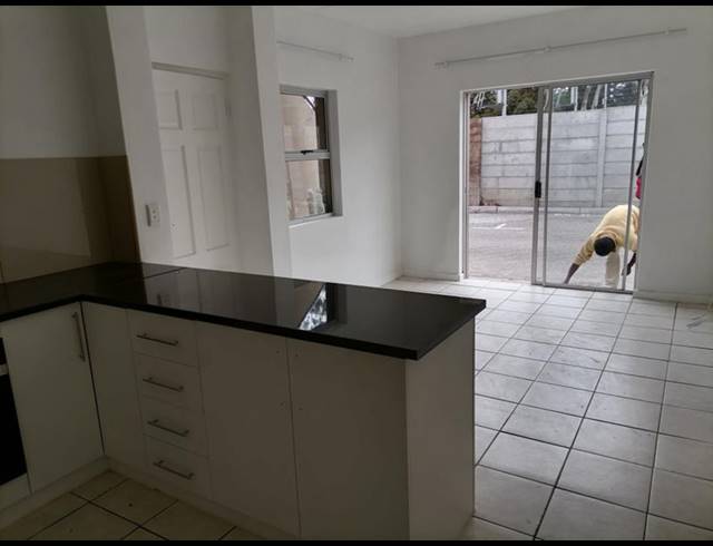 2 BEDROOM PROPERTY TO RENT IN THORNTON